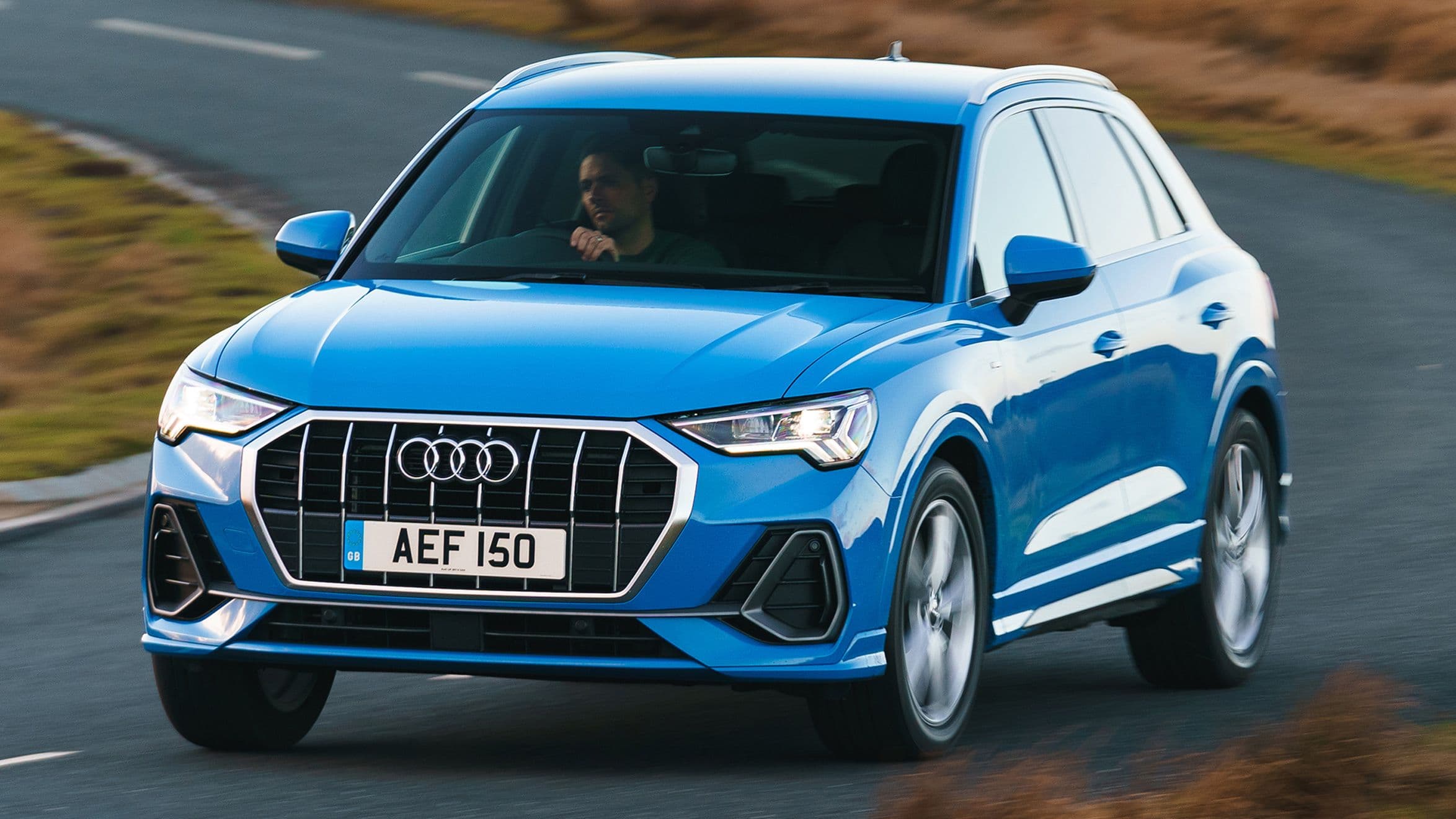 Audi Q3 review image